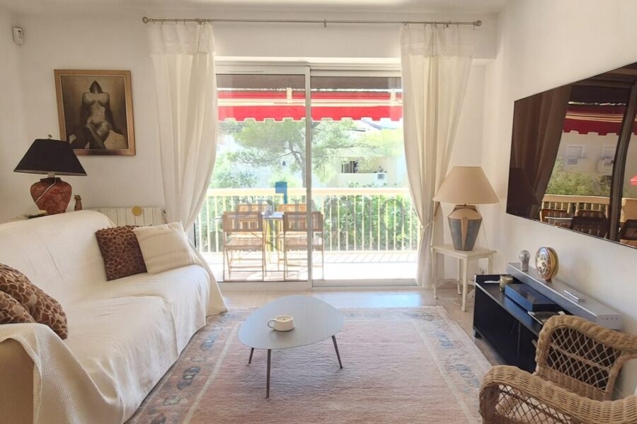 Appartement à vendre à Saint-Raphaël — Vue mer — photo 5
