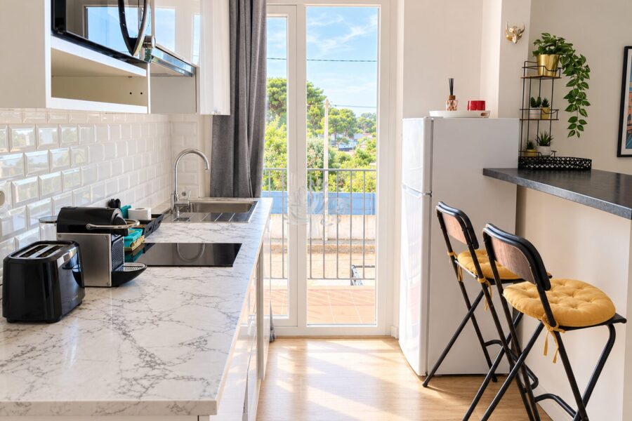 Appartement à vendre à Sanary-sur-Mer — Vue mer — photo 3
