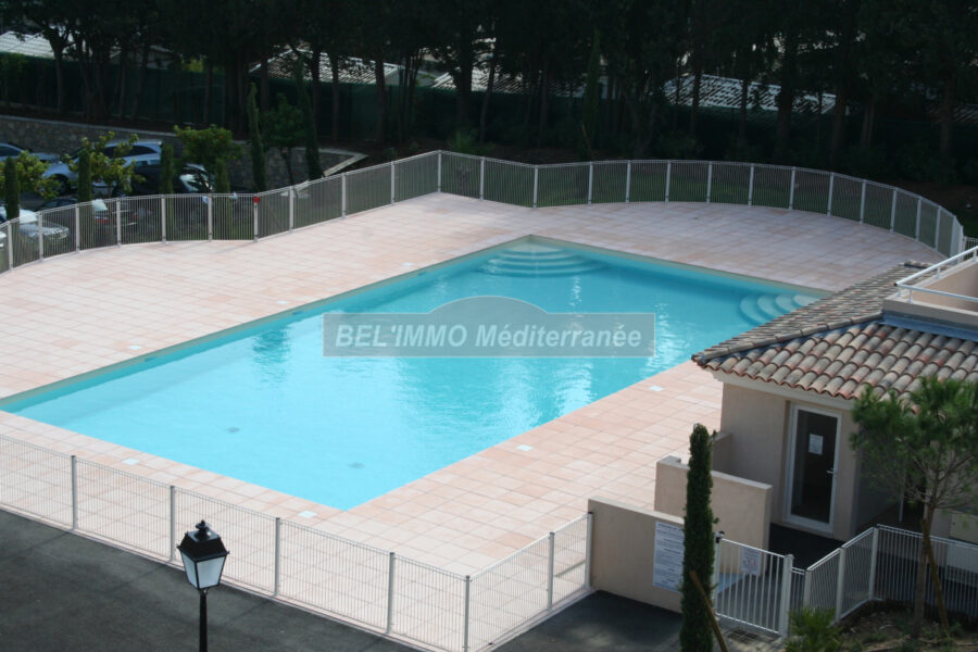 Appartement en location vacances à Cavalaire-sur-Mer — Vue nature — photo 15