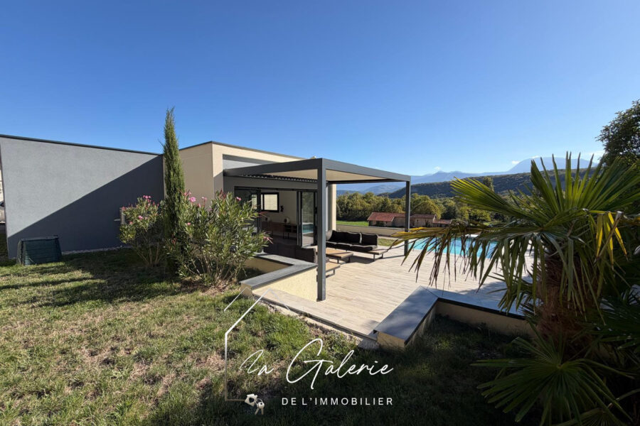 Maison à vendre à Saint-Paul-de-Varces — Vue montagne — photo 3