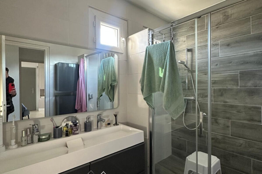 Appartement à vendre à Grenoble — Vue montagne — photo 6