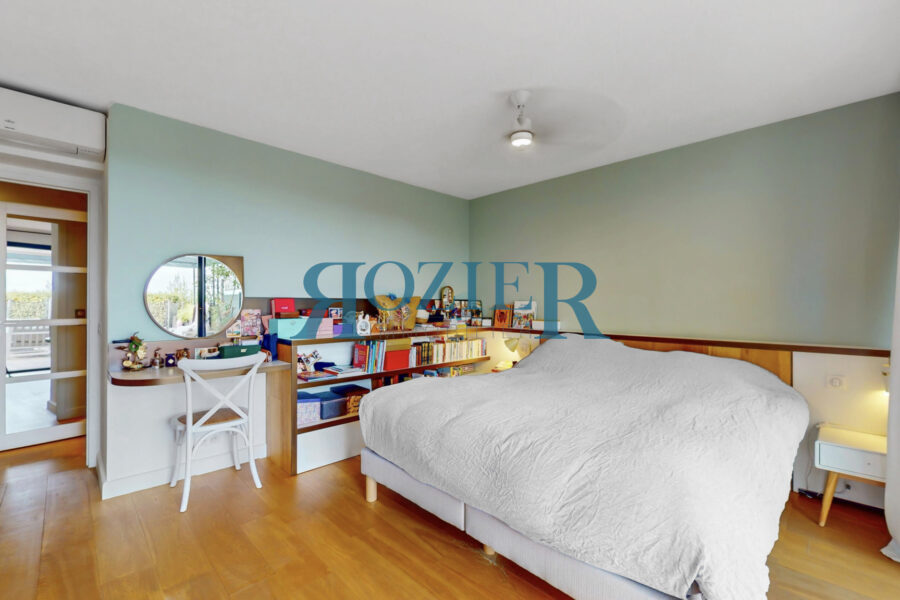 Maison à vendre à Vallauris — Vue mer — photo 14