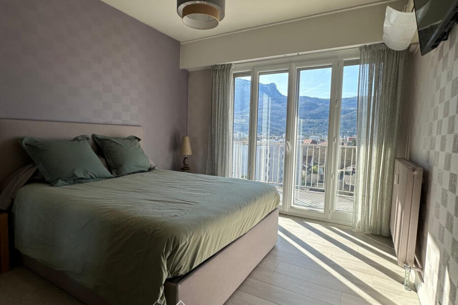 Appartement à vendre à Grenoble — Vue montagne — photo 5