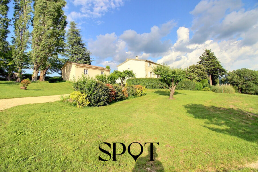 Maison à vendre à Montbrun-les-Bains — Vue nature — photo 7