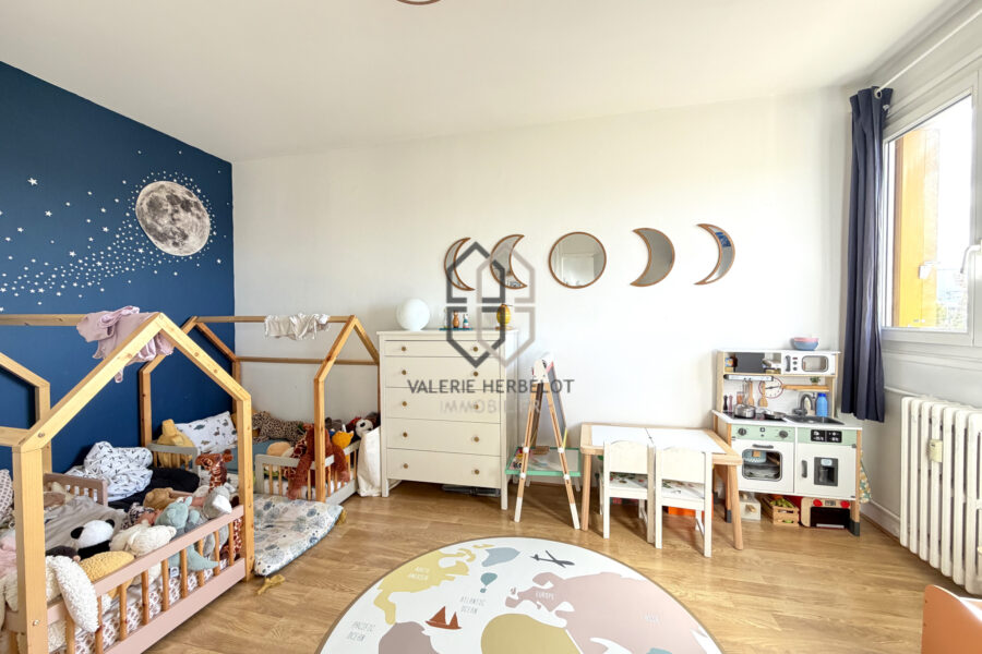 Appartement à vendre à Saint-Maur-des-Fossés — Vue sur la ville — photo 8