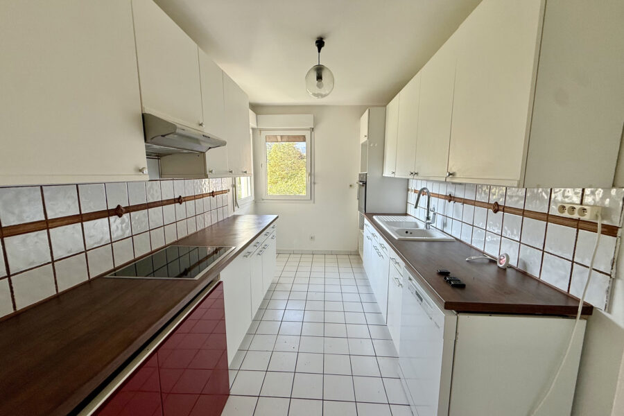 Appartement à vendre à Divonne-les-Bains — Vue nature — photo 9