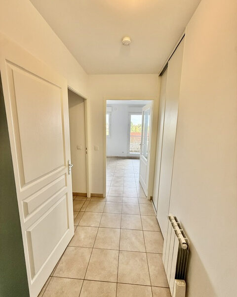 Appartement à louer à Ferney-Voltaire — Vue nature — photo 12