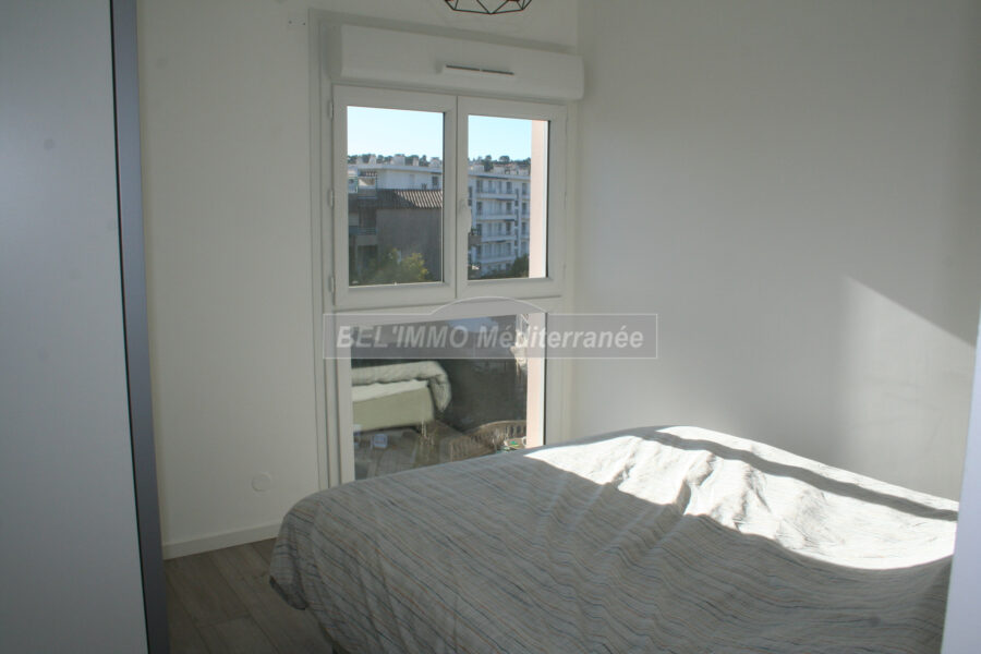 Appartement en location vacances à Cavalaire-sur-Mer — Vue mer — photo 8