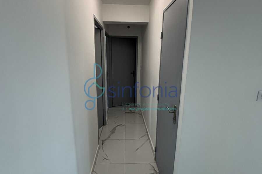 Appartement à vendre à Lunel — Vue sur la ville — photo 14