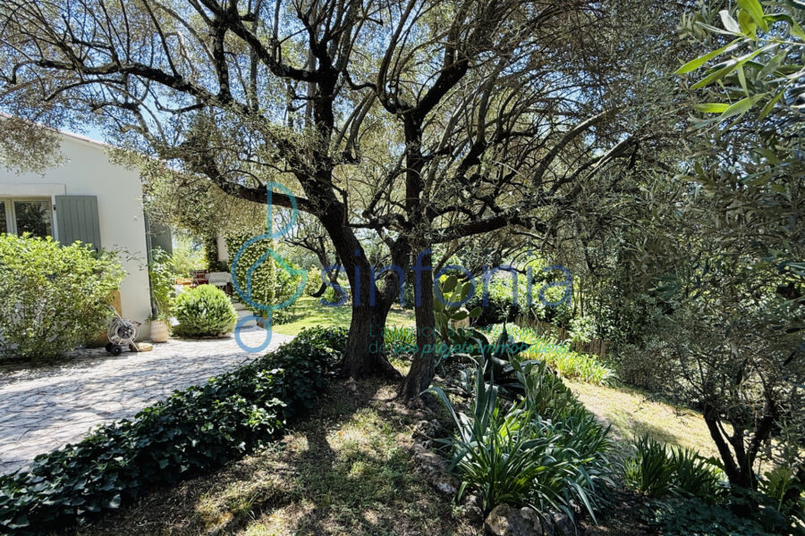 Maison à vendre à Uzès — Vue nature — photo 20