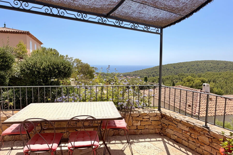 Maison à vendre à Bandol — Vue mer — photo 1