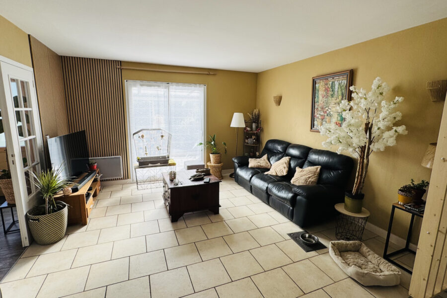 Maison à vendre à Peschadoires — Vue dégagée — photo 7