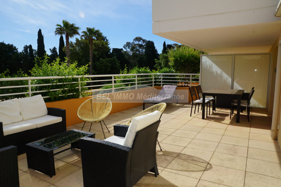 Appartement en location vacances à Cavalaire-sur-Mer — Vue nature — photo 1