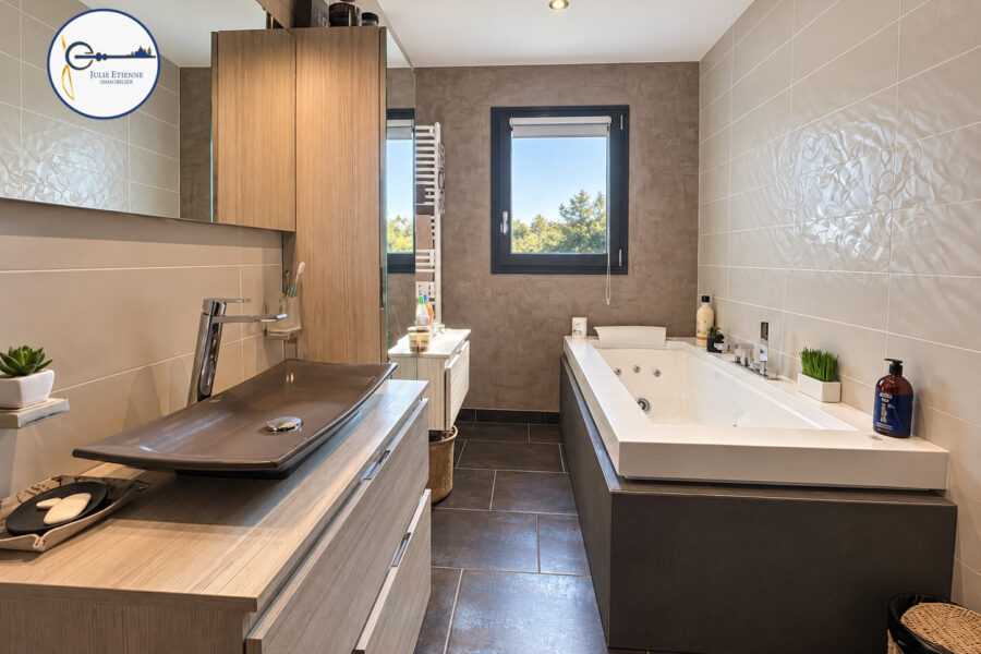Maison à vendre à Dogneville — Vue parc & jardin — photo 14