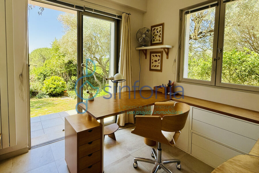 Maison à vendre à Uzès — Vue nature — photo 10