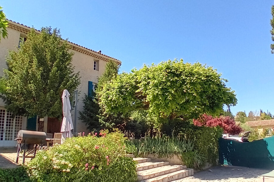 Maison à vendre à Mormoiron — Vue dégagée — photo 3