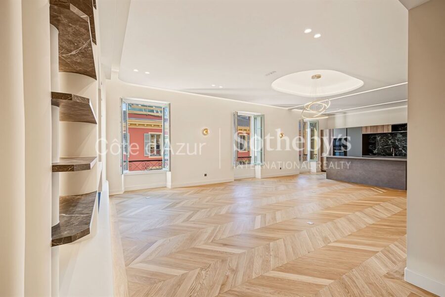 Appartement à vendre à Nice — Vue sur la ville — photo 2