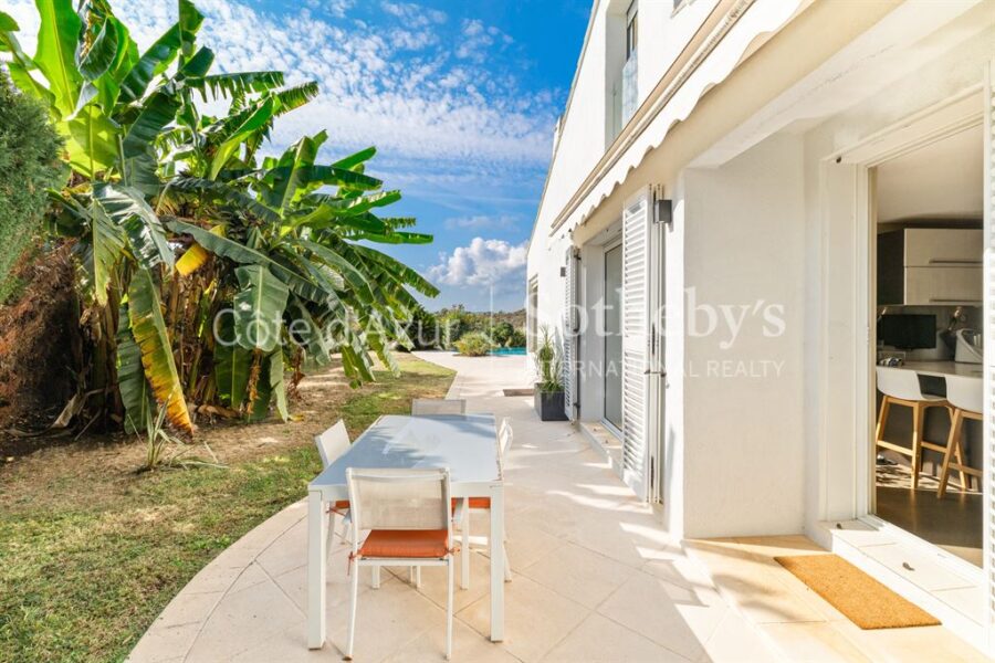 Maison à vendre à Villeneuve-Loubet — Vue nature — photo 11